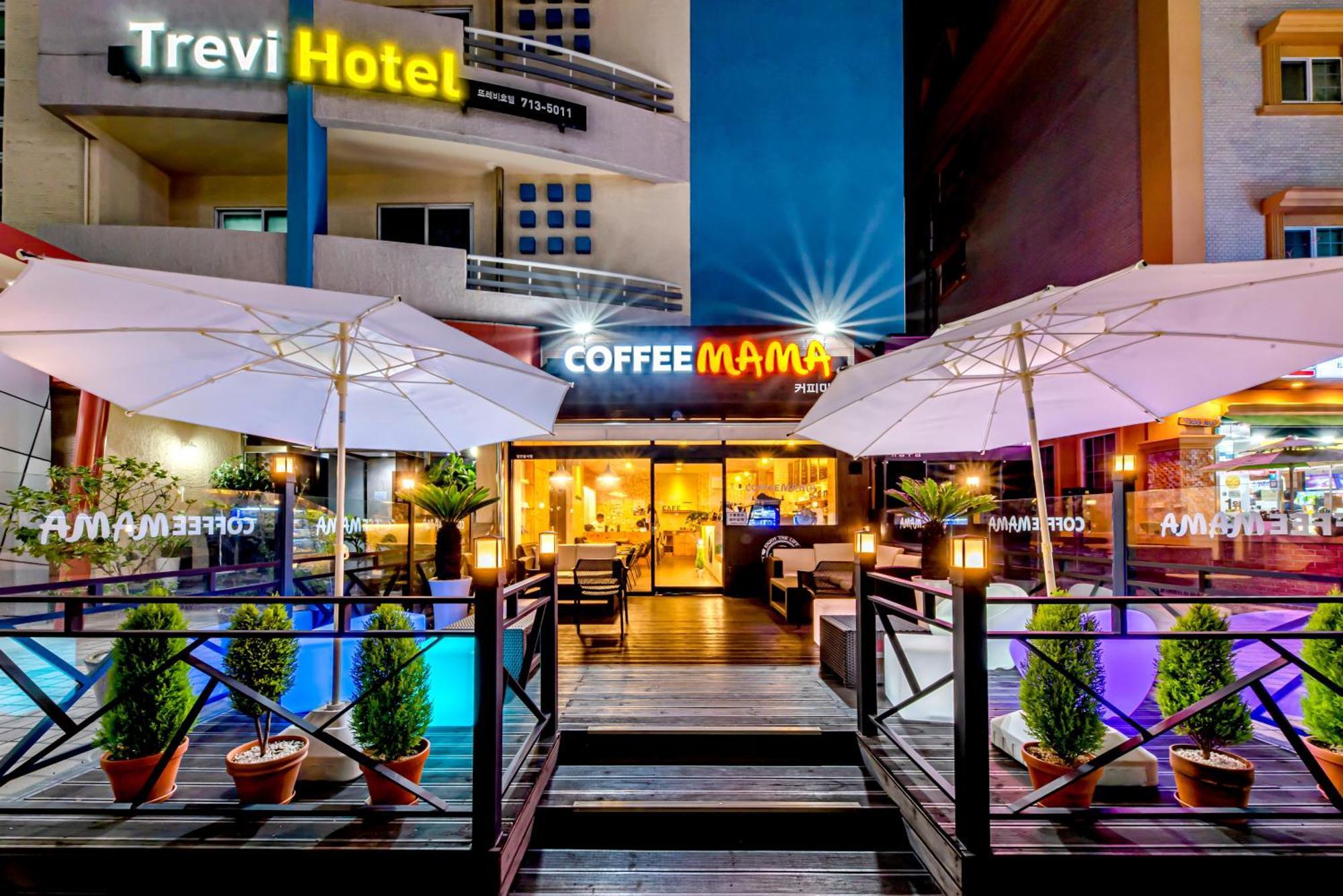 Trevi Hotel Чеджу Екстериор снимка